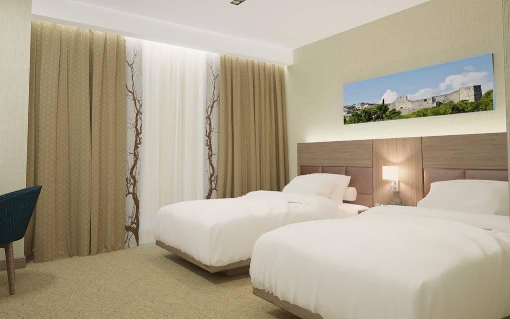 Szálloda Hilton Garden Tirana